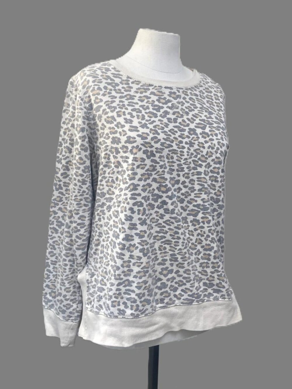 🐆 Wallflower Leopard Print Sweatshirt